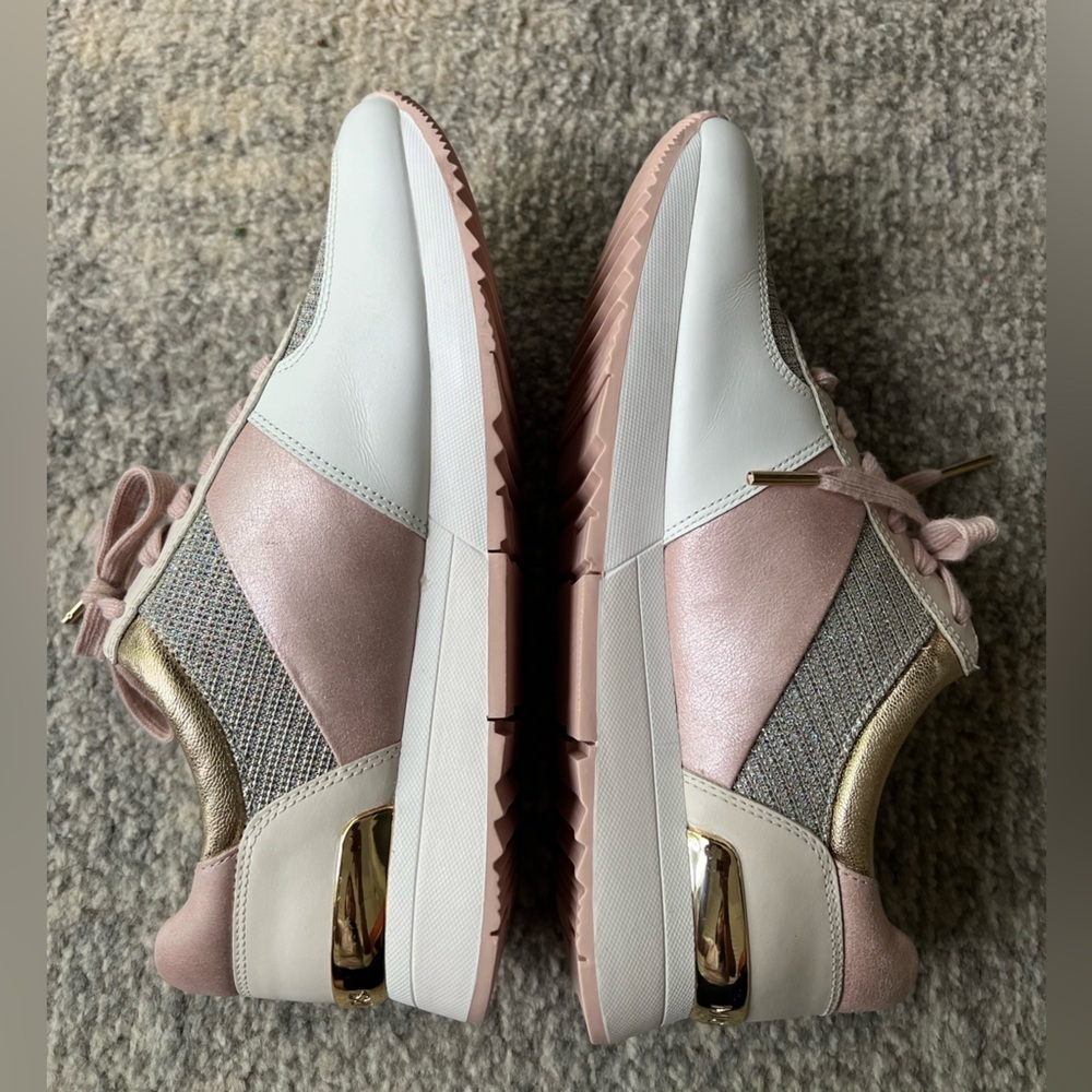 Michael Kors Allie Leather Trainers Pink Gold Metallic size 8 NWOB - Picture 7 of 13